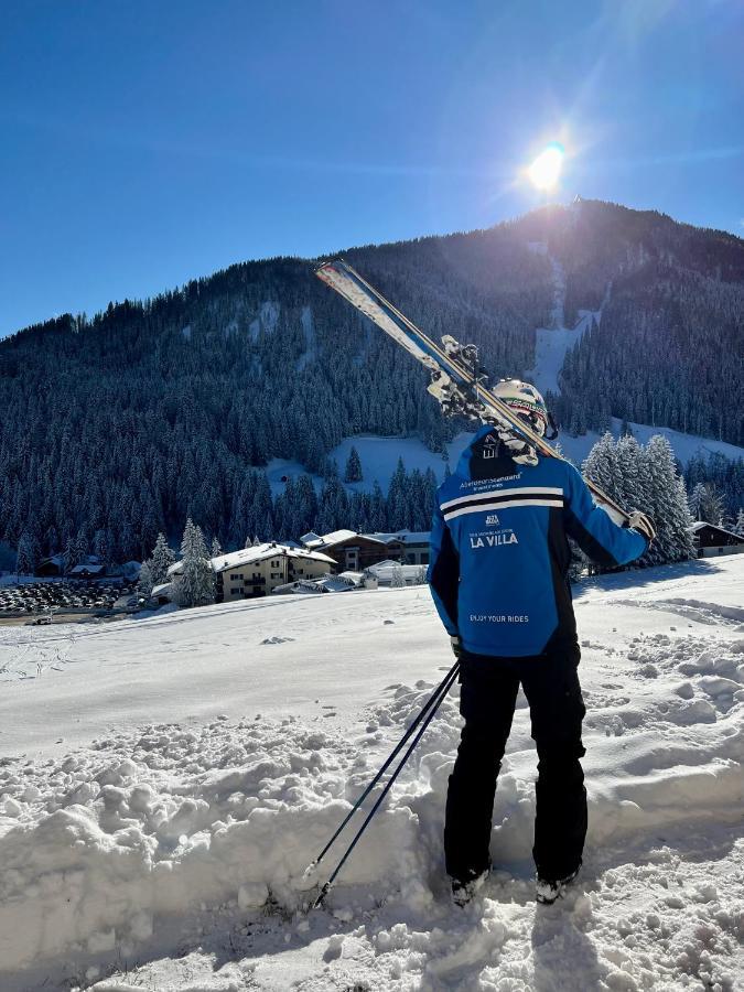 شقة Surrounded By Green - Luxury Chalet At The Foot Of The Dolomites لا فيلا المظهر الخارجي الصورة